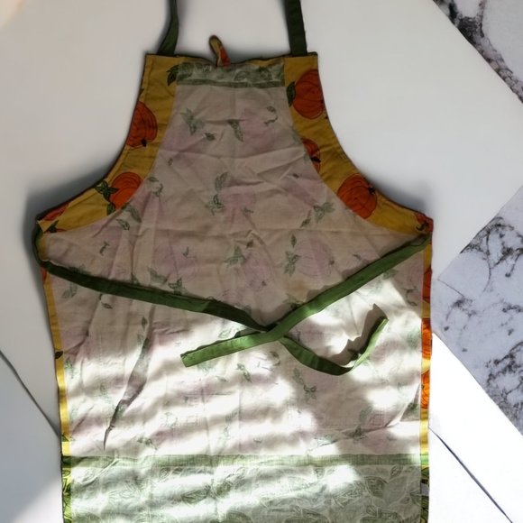 Tag's Retro Kitchen Apron in Bright Yellow Fall & Thanksgiving Kitchen Apron - Picture 9 of 9